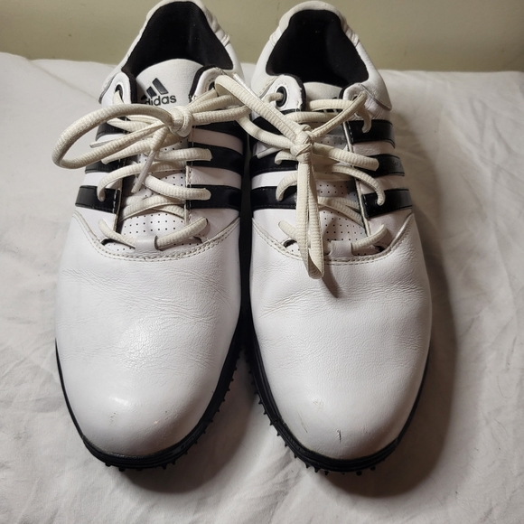 Men's Adidas Golf shoes - Picture 3 of 4